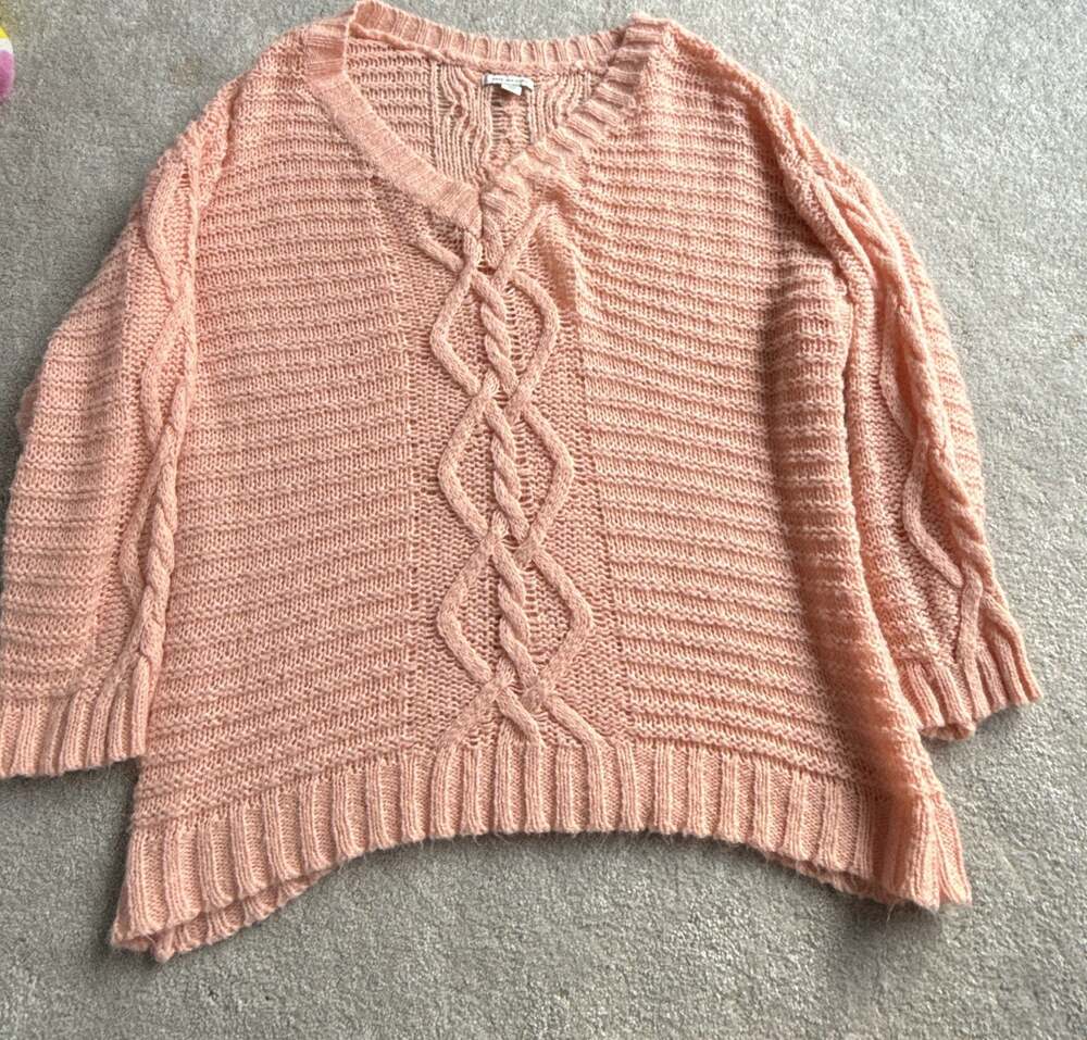 American Eagle Cable Knit V-Neck Sweater Pink Size S